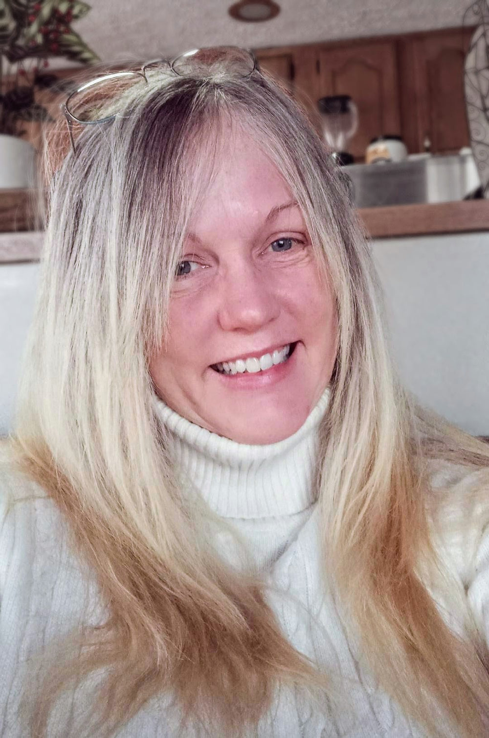 Portrait of Lisa McGinty - Christian Mixed Media Artist, faith-based artist – Gallery of Grace